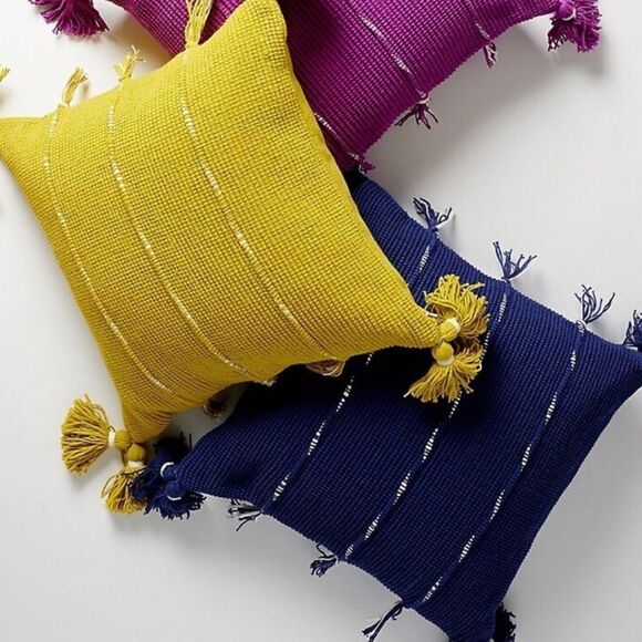 Set of 2 Anthropologie Tassled Fabina Accent Pillow in Navy - Picture 2 of 6